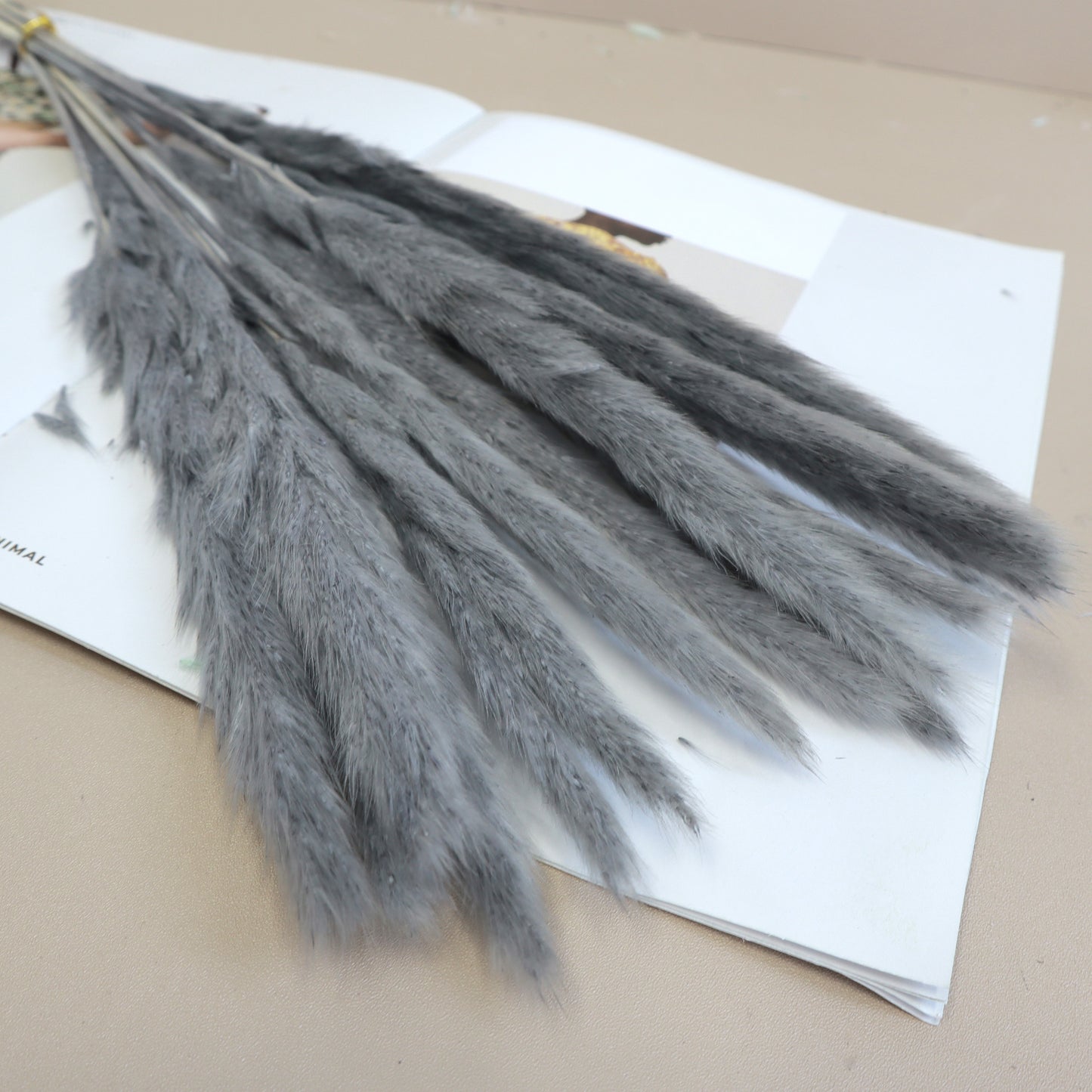 Fluffy Stick Slim Gray